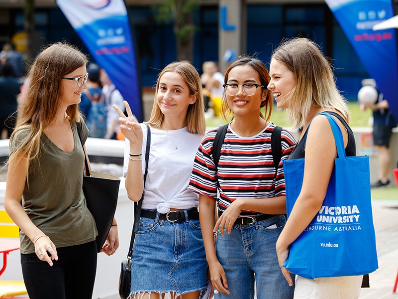 Kuliah Di Australia Vs. Kuliah Di Indonesia